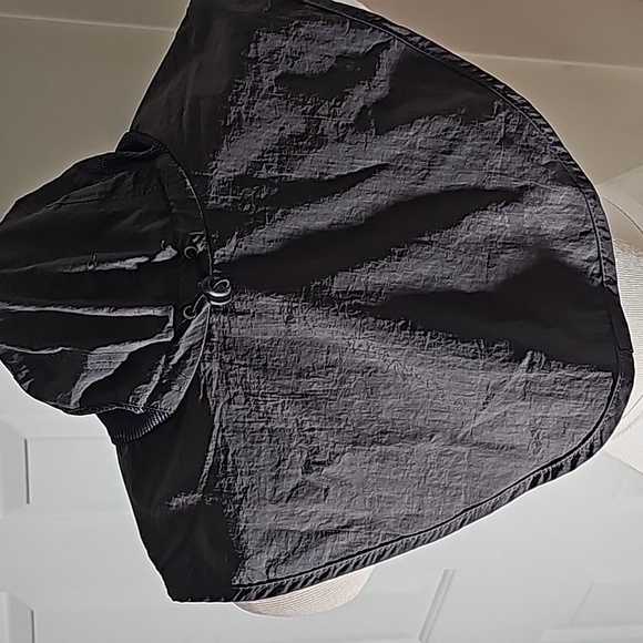 Koolsoly sun Hat protection. Army green. Adjustable strap to fit most heads. - Picture 4 of 9